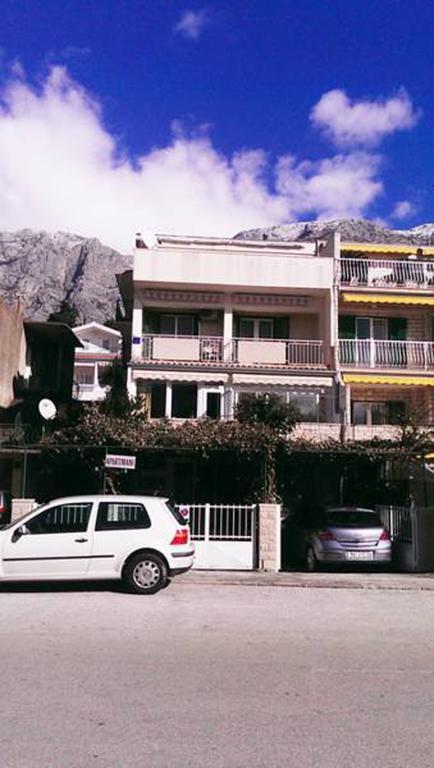 Apartments Mira Makarska Bagian luar foto